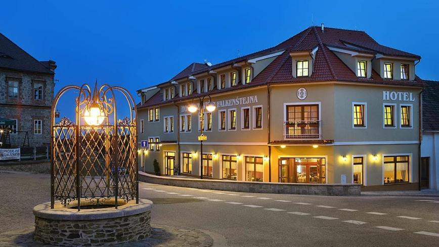 Záviš Z Falkenštejna Hotel Hluboká nad Vltavou