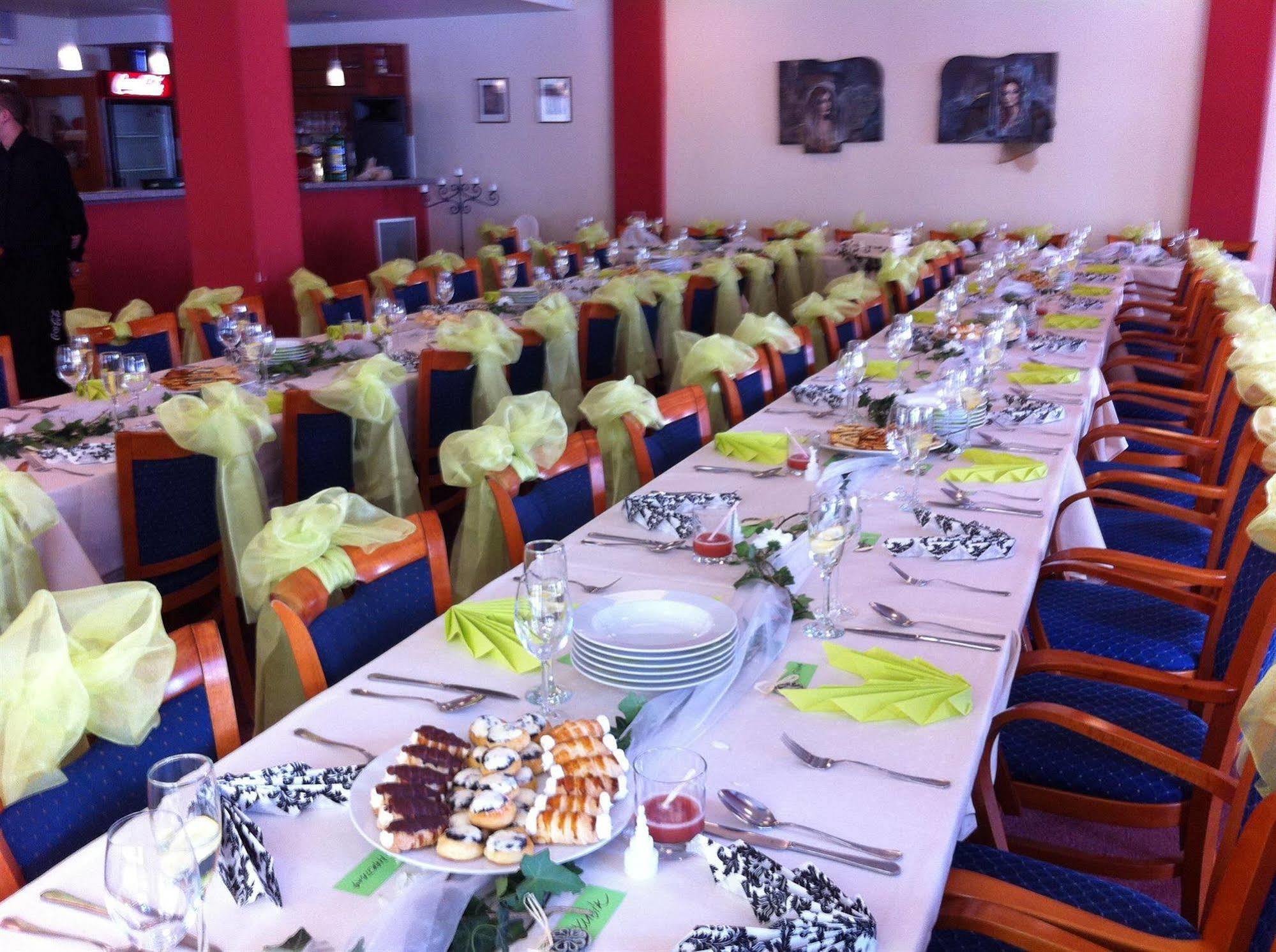 Záviš Z Falkenštejna Hotel